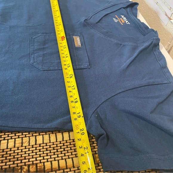 Ariat Rebar Cotton Strong American Flag Graphic Workwear T-Shirt Size SP V-neck‎ - Picture 9 of 11